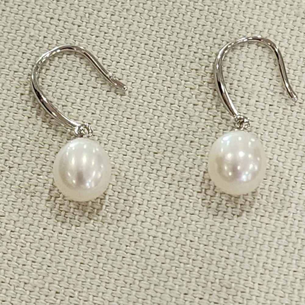 925 Sterling Silver White Freshwater Pearl Necklace And Earring Jewelry Set - Picture 8 of 16